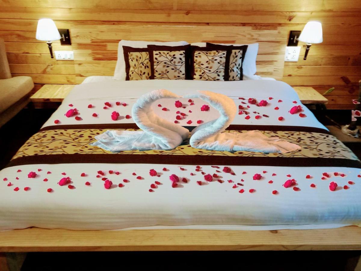 Treehouse Resort Mukteshwar Exterior photo